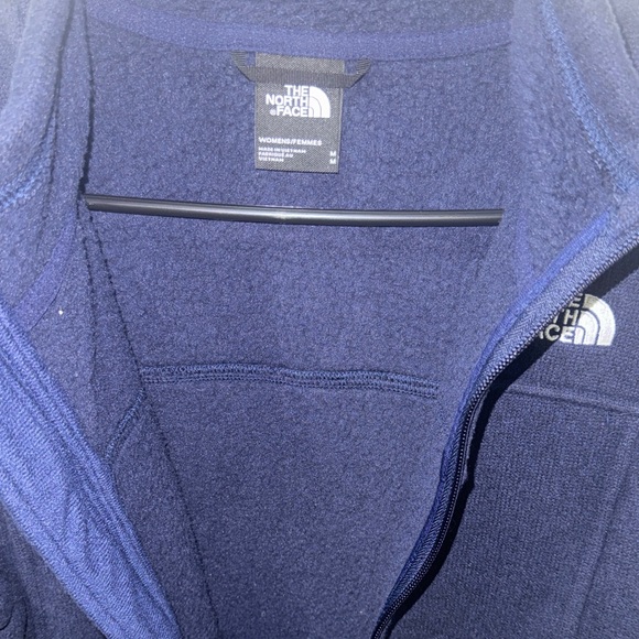 The North Face Black Fleece Jacket - Picture 5 of 5